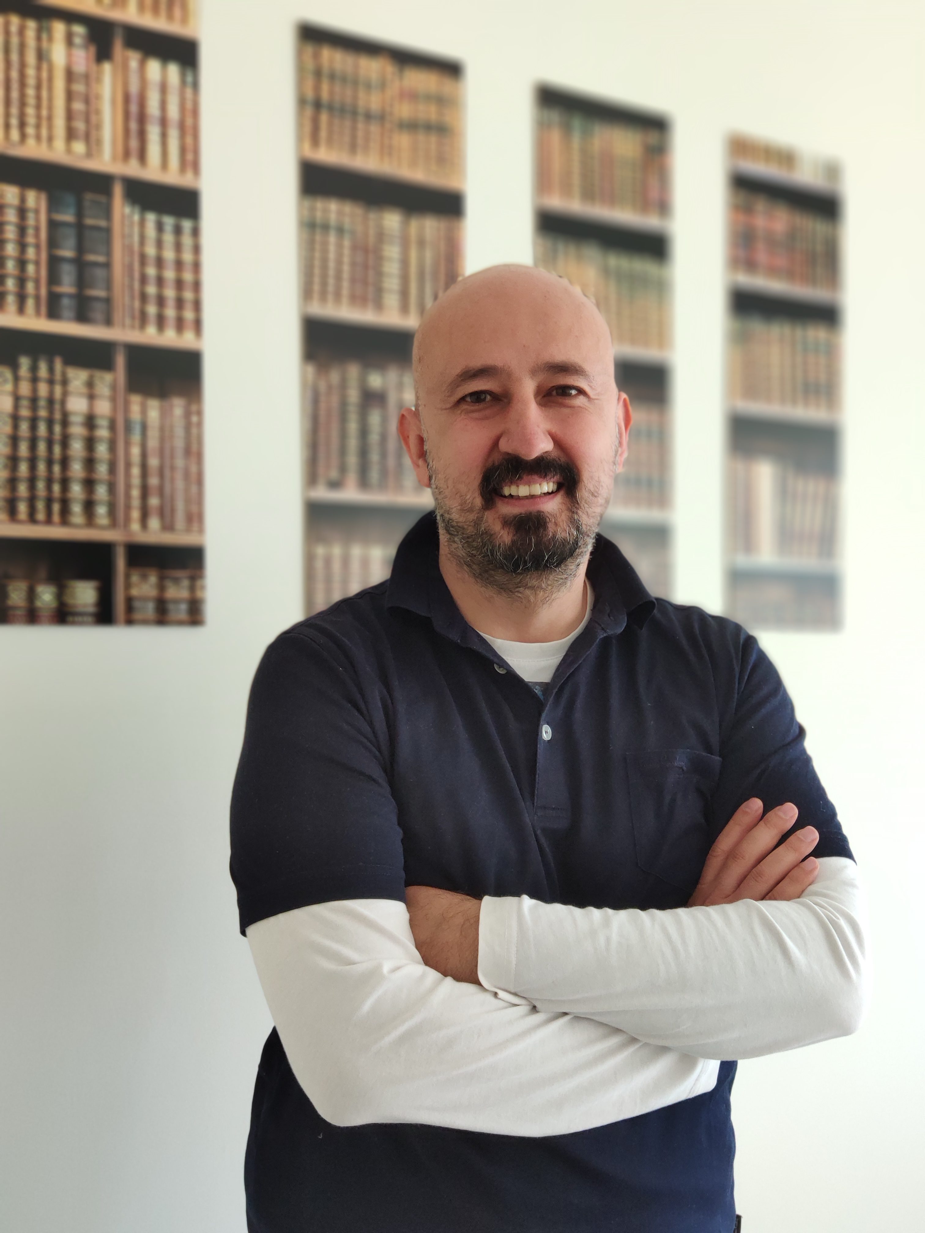 Şunun resmi: Deniz Öztaş